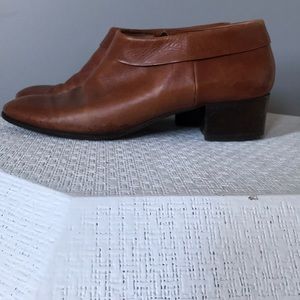 Vintage handmade Italian leather booties 👢🇮🇹✨